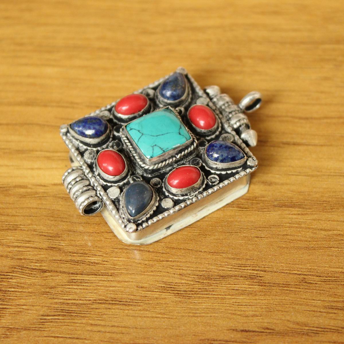 PN257 Ethnic Tibetan Silver Me - Ethnic Fashion Store recension och pris