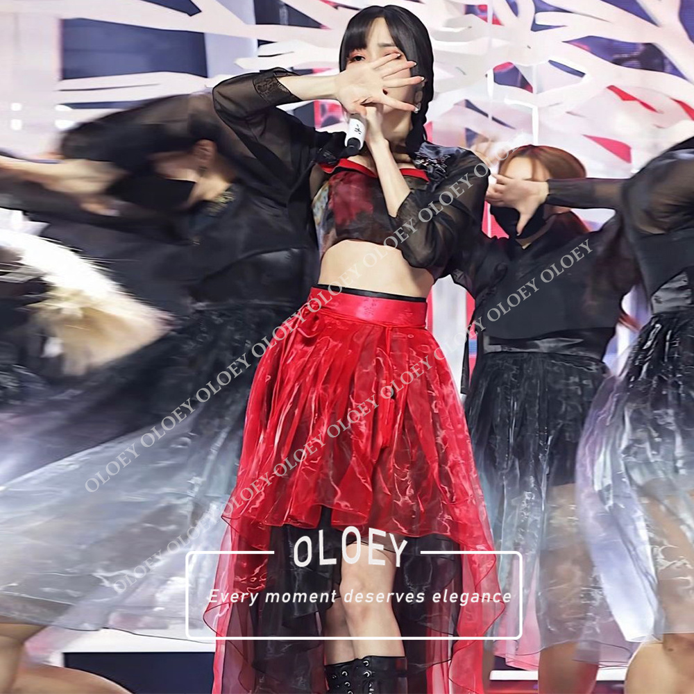 OLOEY Modern Red Black Concert - Hanbok Modern Set recension och pris